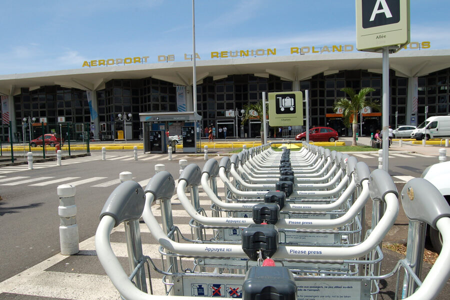 Roland-Garros, aéroport international de La Réunion : pourquoi donc